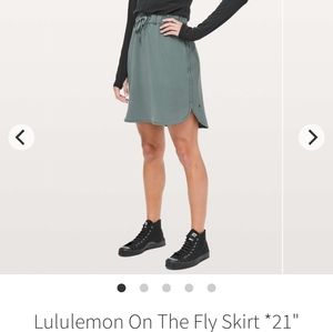 Lululemon On the Fly Skirt size 4